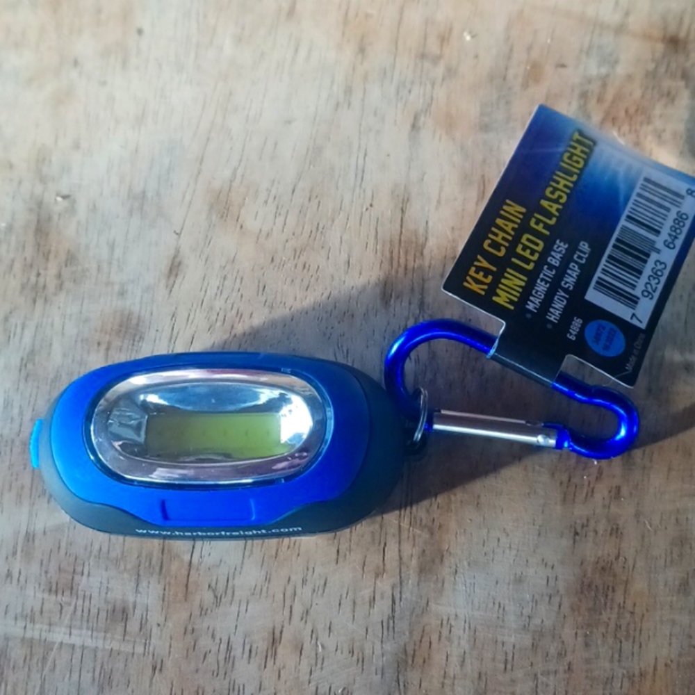 Key chain led flashlight